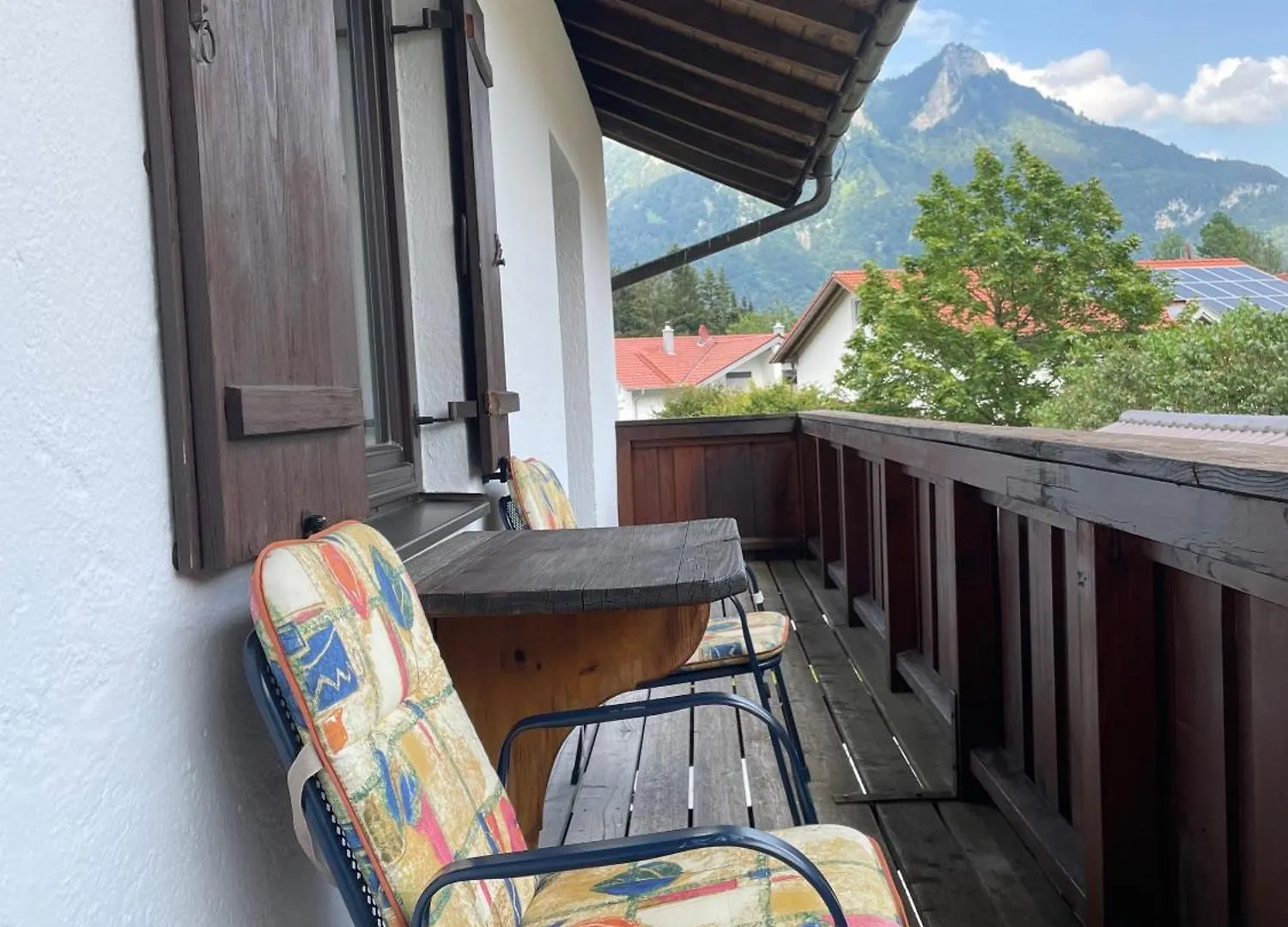 Haus Kaiserinn - Komfortable Wohnung 82 Qm Top Ausgestattet, 2 Schlafzimmer Mit Balkon Und Bergblick Flintsbach