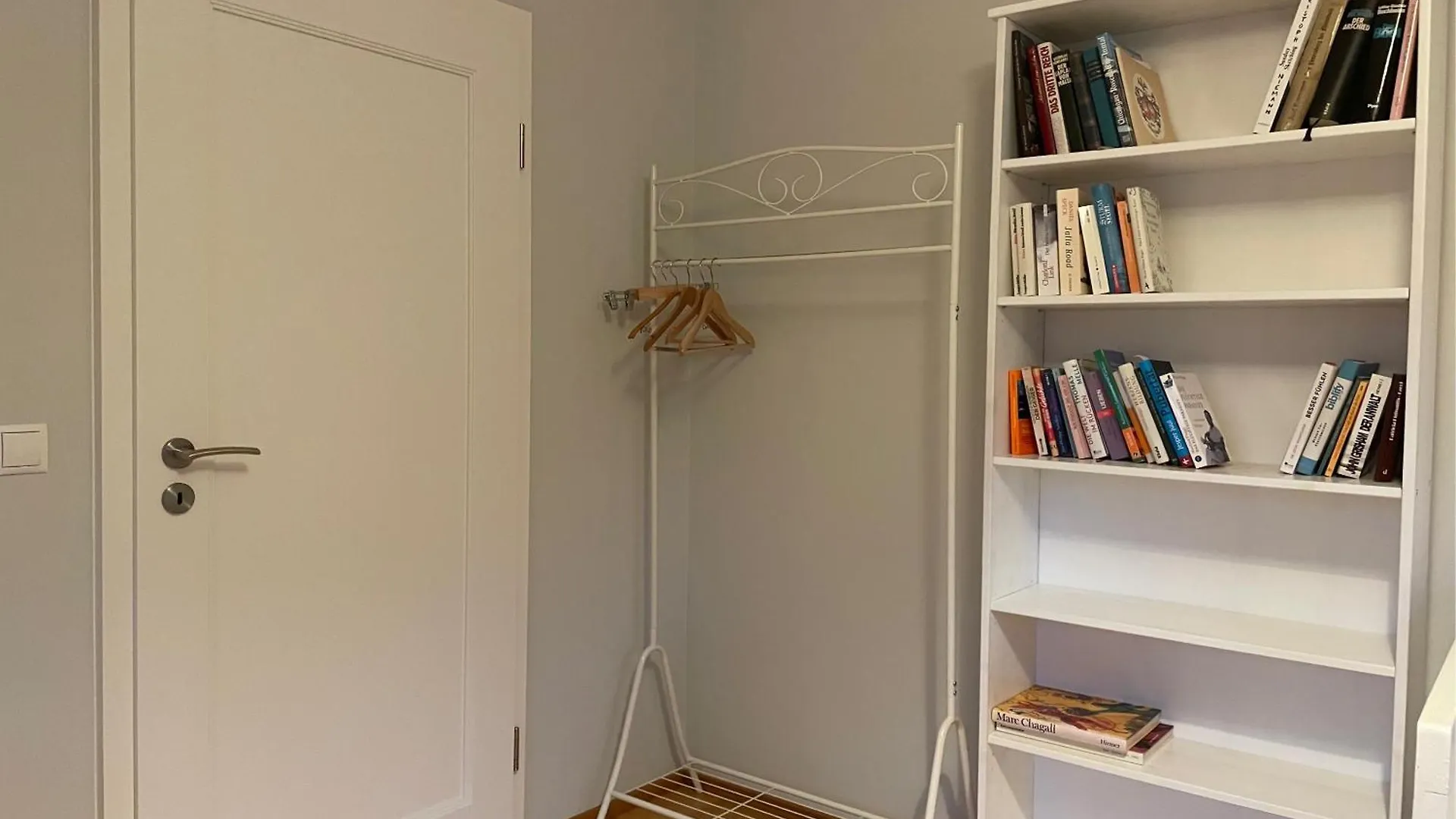 Apartment Haus Kaiserinn - Komfortable Wohnung 82 Qm Top Ausgestattet, 2 Schlafzimmer Mit Balkon Und Bergblick Flintsbach